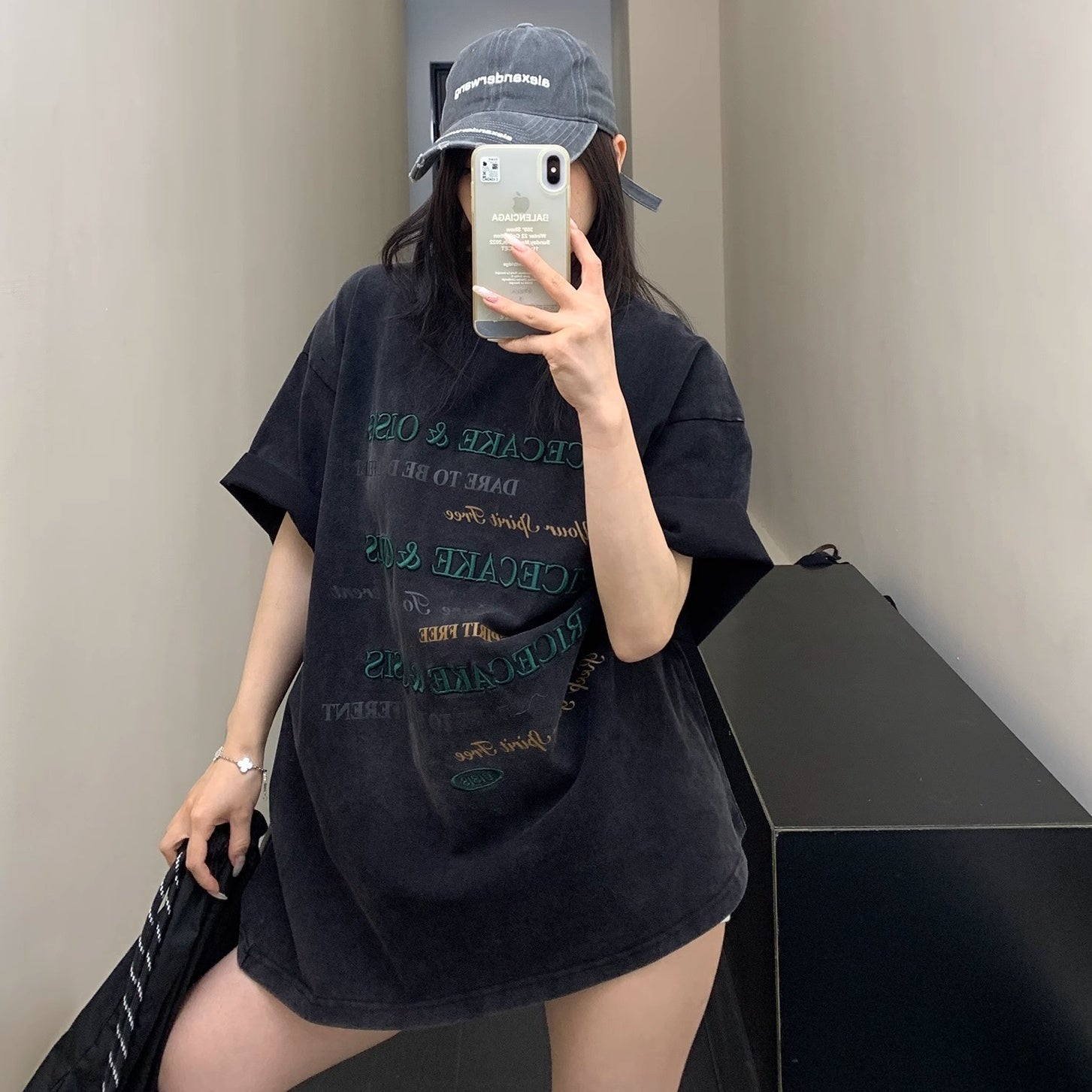 Old Letter Embroidery Loose Washed T-shirt OS2010