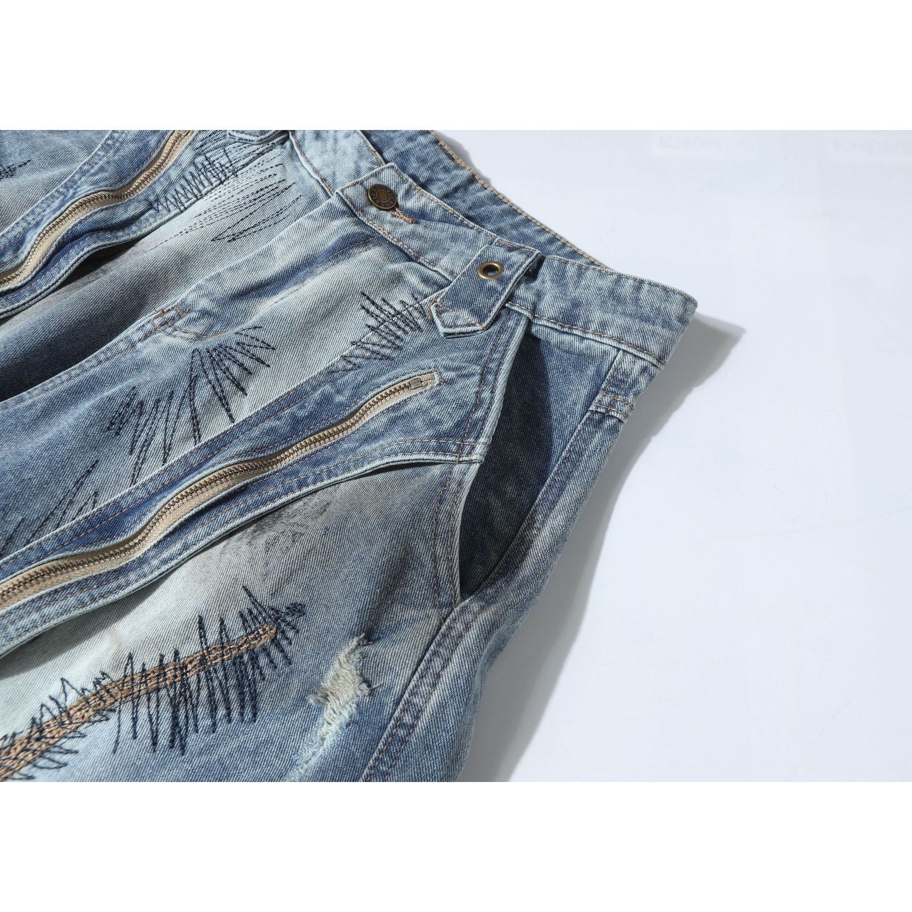 Washed Irregular Curved Blade Jeans BK7065