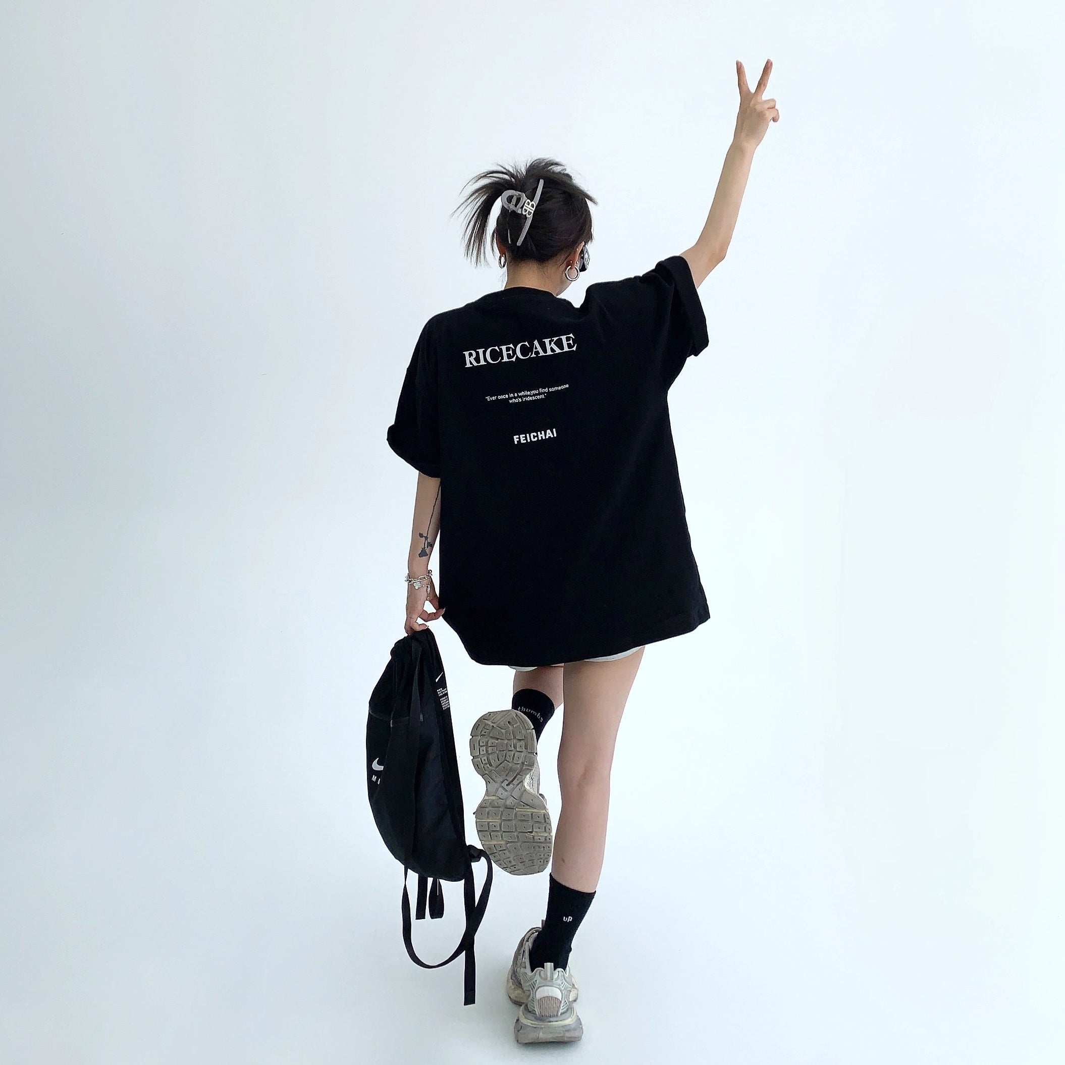 Simple Flocking Print Loose T-shirt OS2006