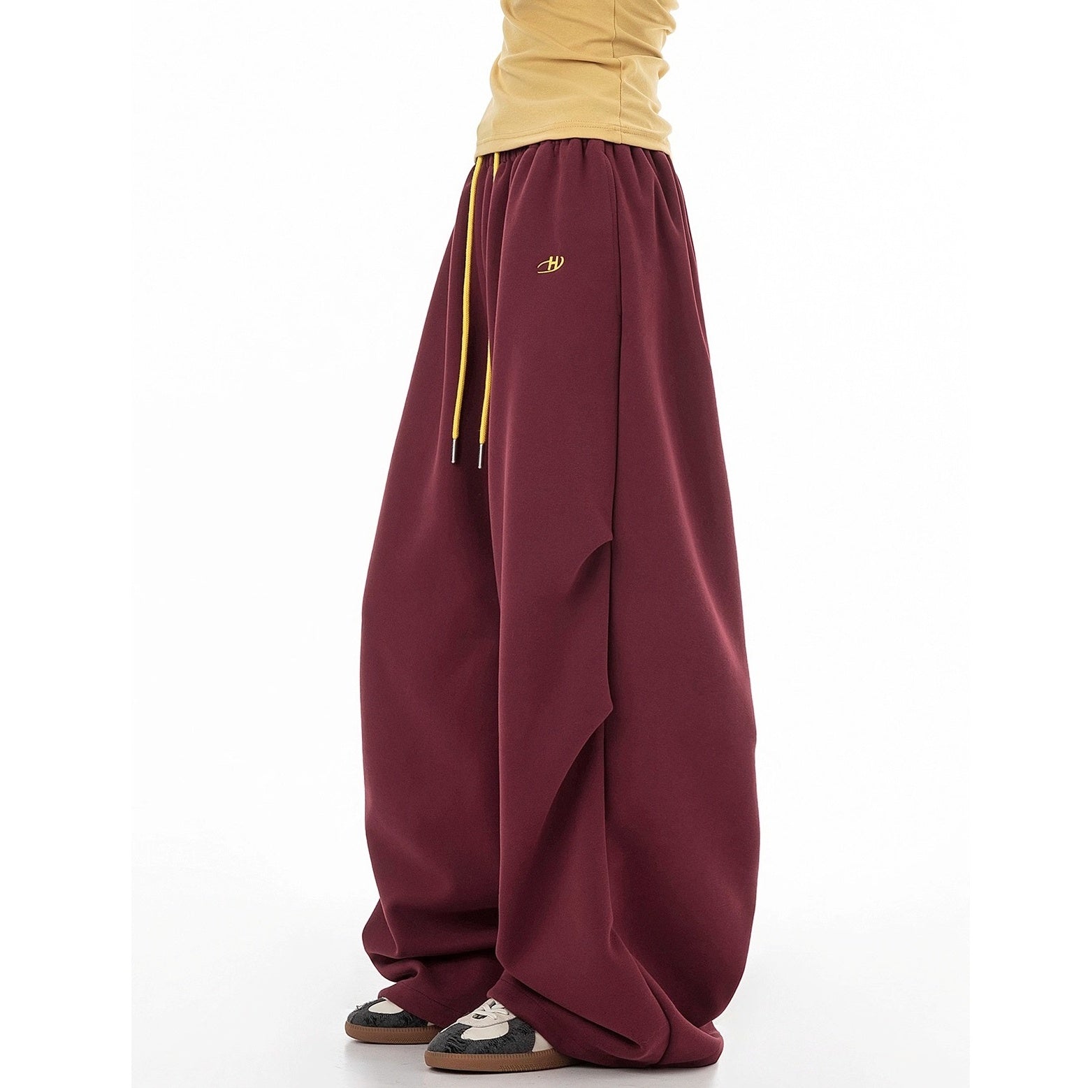 Tuck Drape Wide-leg Sweat Pants IC9116