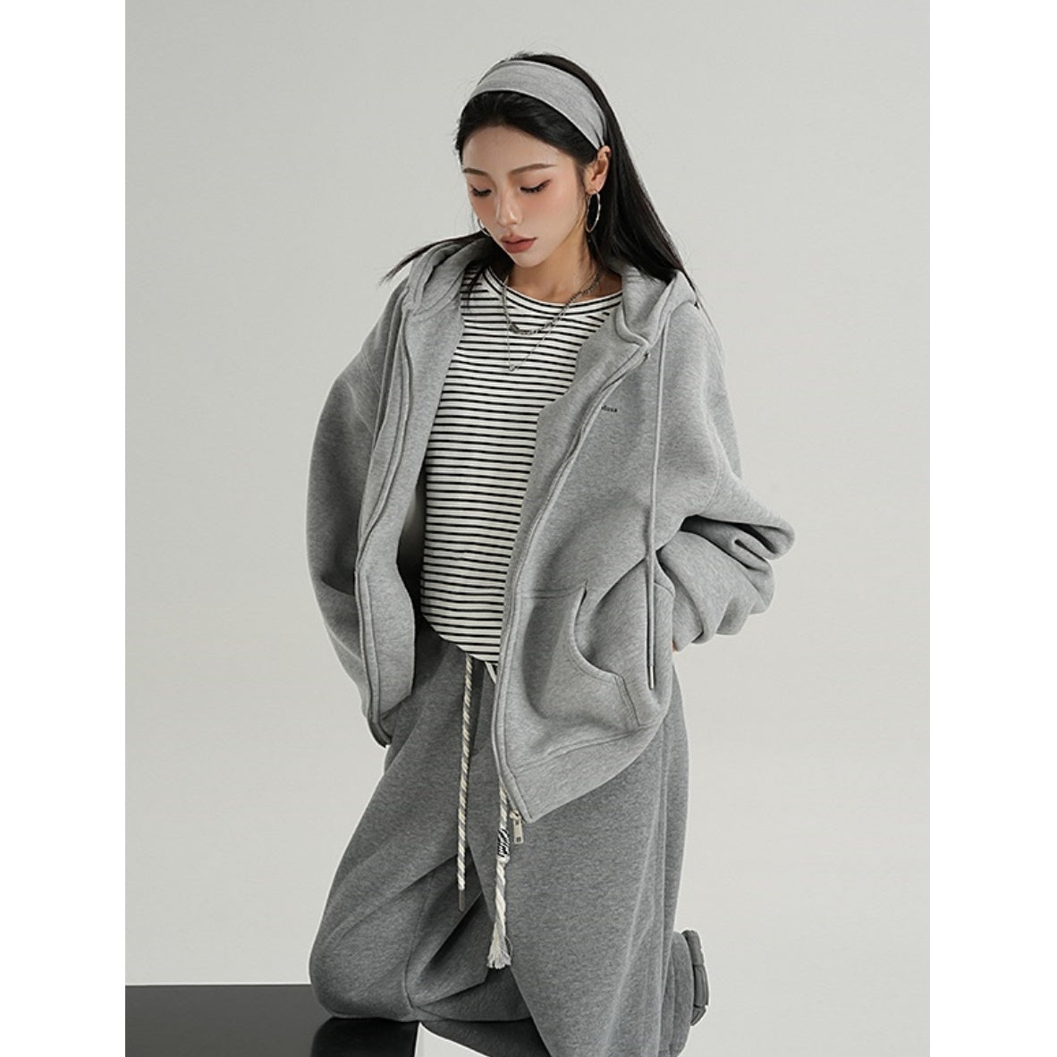 ZIP-Up Hooded Sweat Jacket MW9761