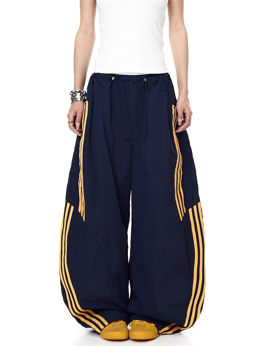 Three-bar Contrast Loose Curve Pants MW10193