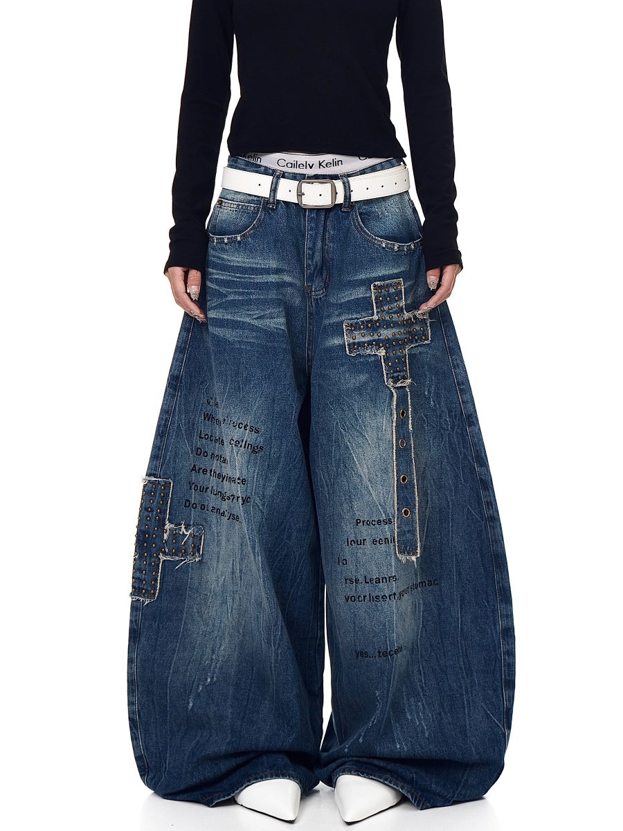 Rivet Patch Embroidered Wide Curve Jeans BK7011