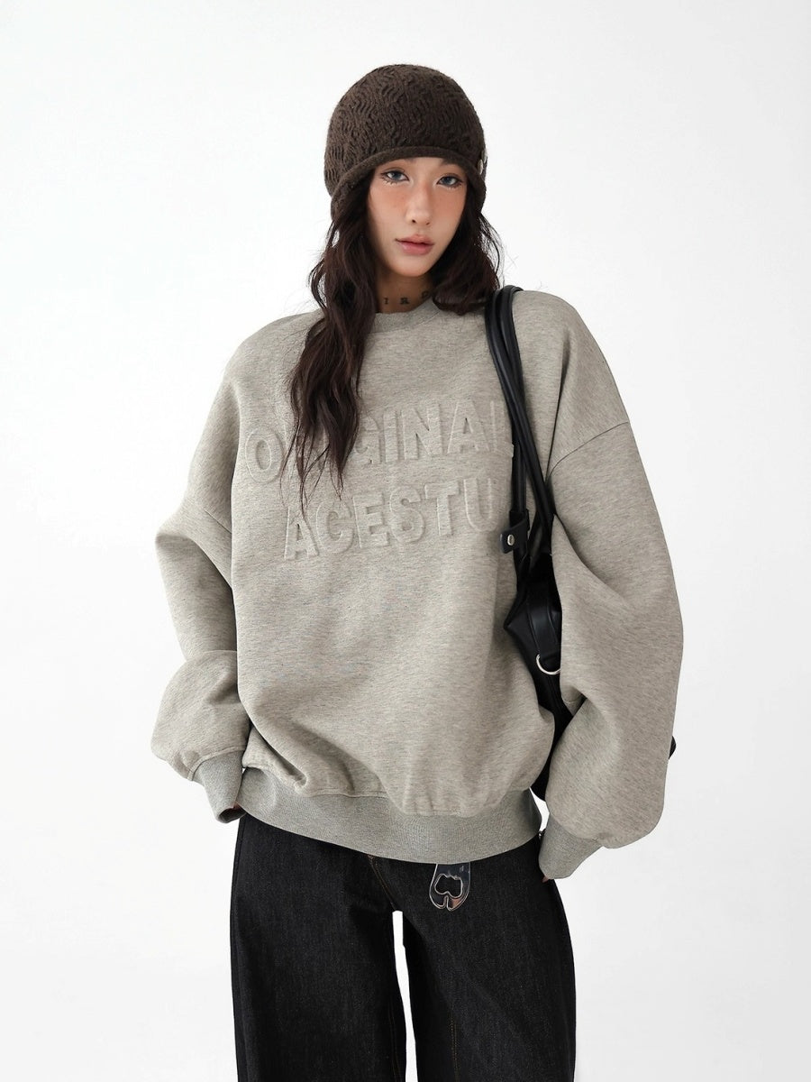 Emboss Logo Loose Pullover Sweat AC7153